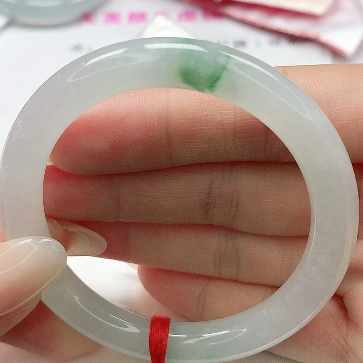 翡翠手镯未镶嵌缅甸天然A货翡翠