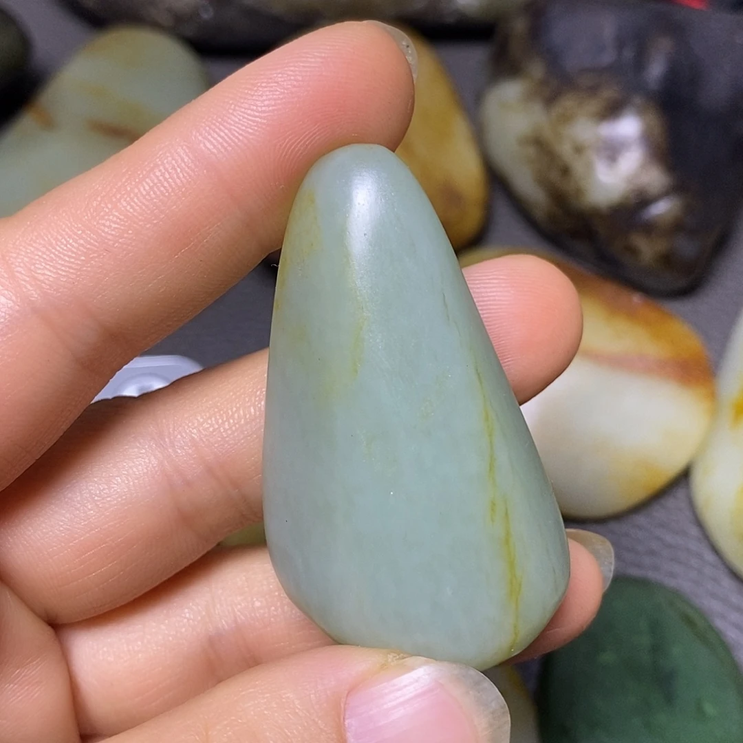 未镶嵌和田玉（糖玉）挂件
