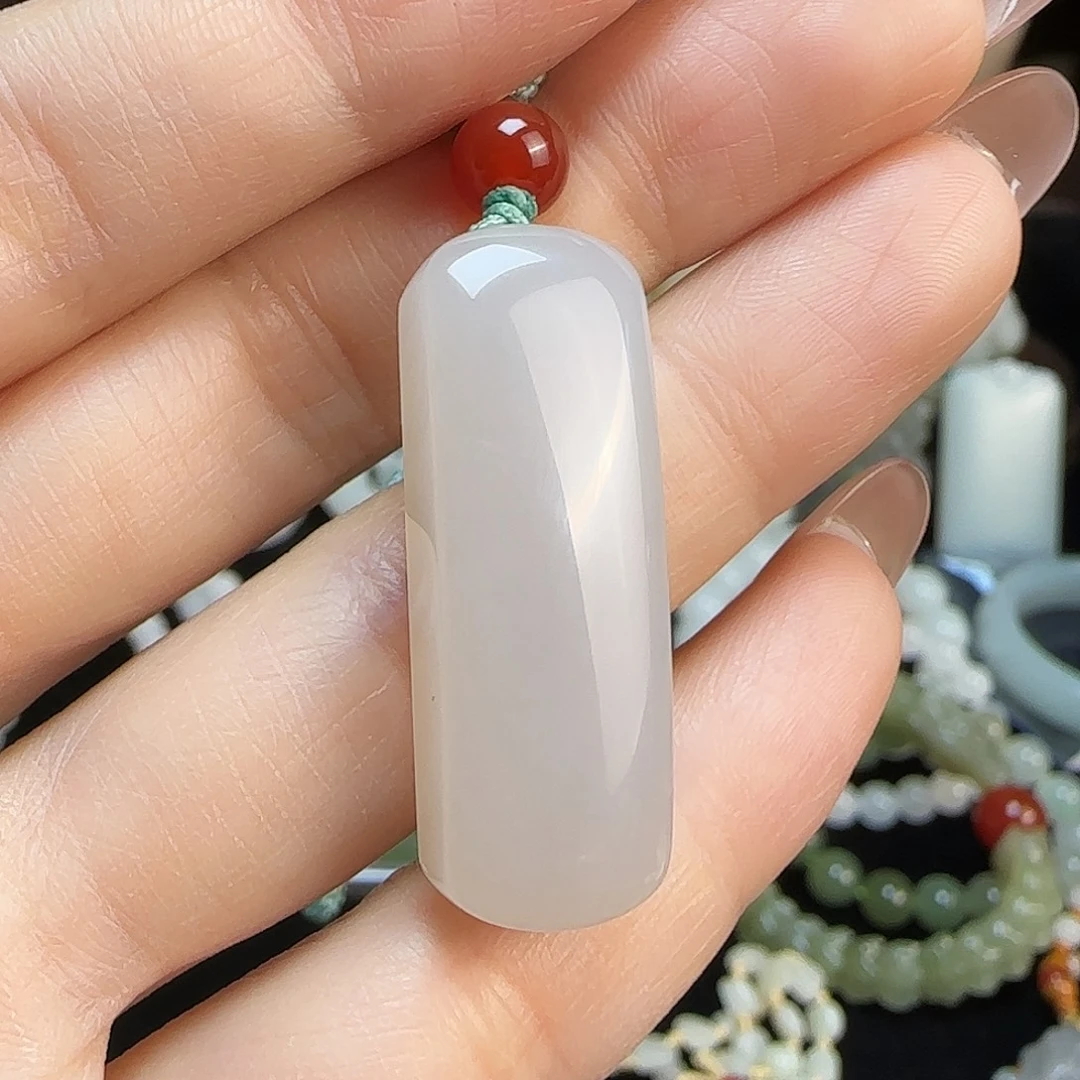 和田玉未镶嵌颈饰定制发货