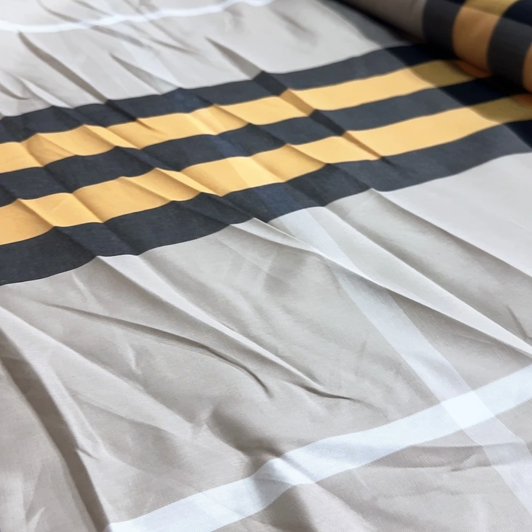 棉521号纯棉两米梭织格子