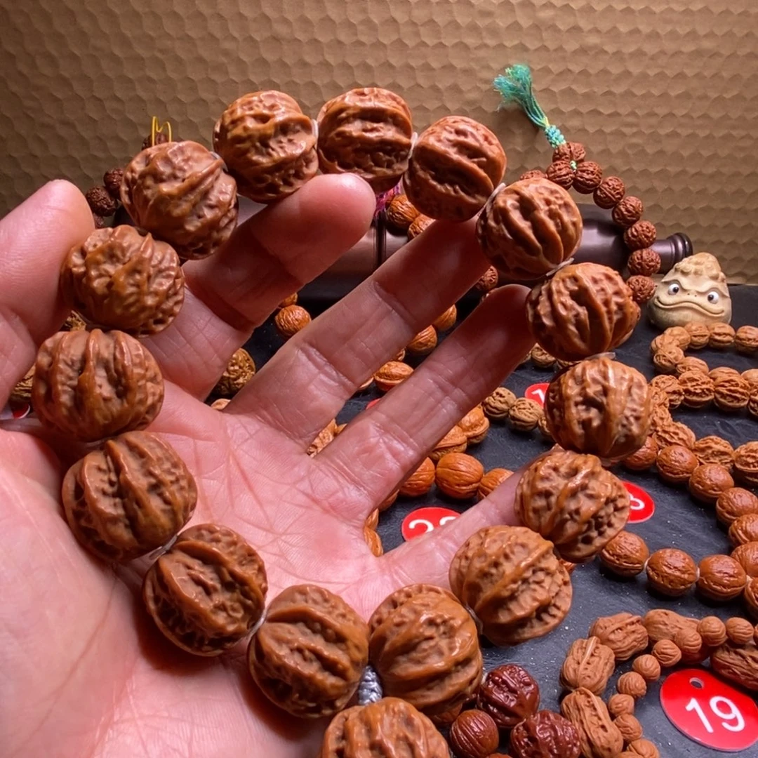 手串文玩核桃京八棱龙脊
