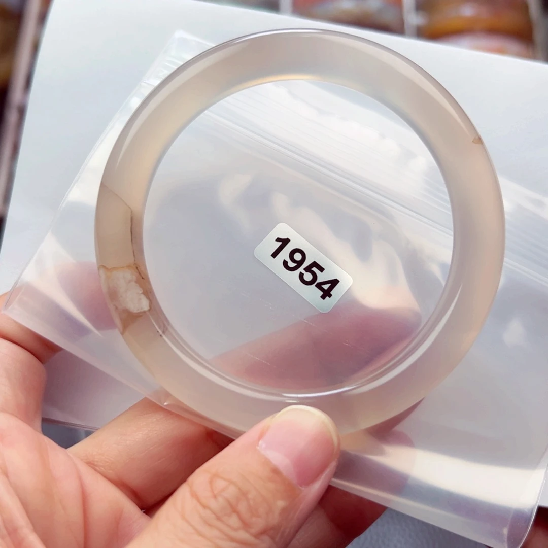 未镶嵌手镯玛瑙/玉髓朵*拉