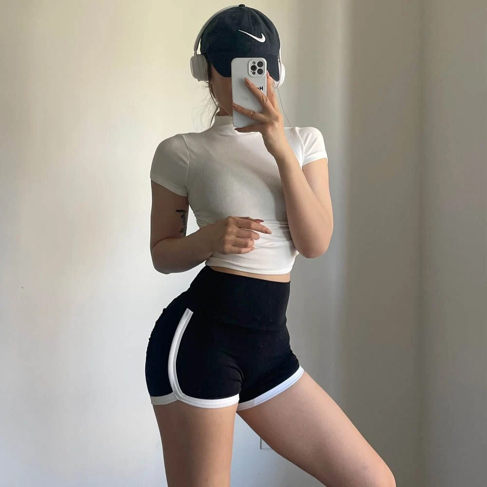 夏季拼色瑜伽短裤女高腰蜜桃速干健身三分紧身跑步运动训练健身裤