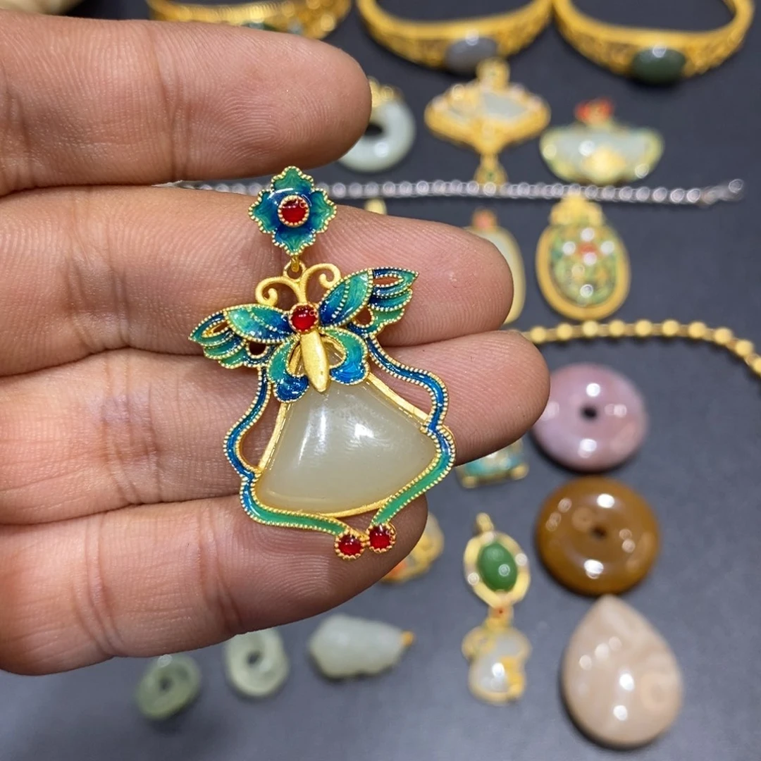 和田玉颈饰银S925镀金镶嵌