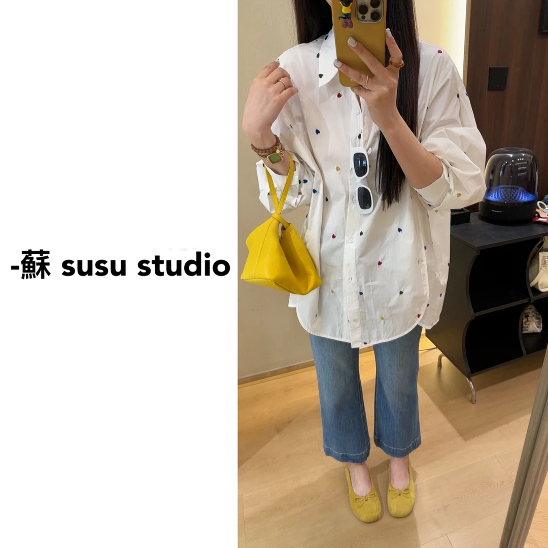 宽松慵懒风设计感小众洋气独特别致上衣高级感白色刺绣衬衫女107