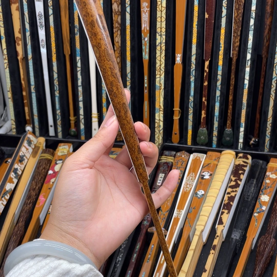 扇子老梅鹿9寸纯手工