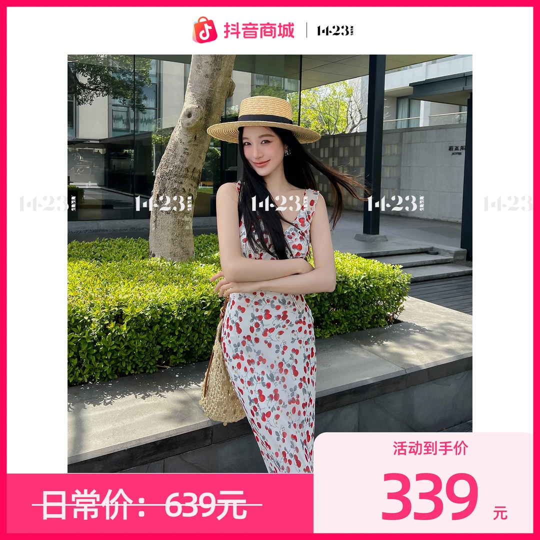 1423【仲夏花语】法式碎花V领设计浪漫优雅桑蚕丝吊带连衣裙