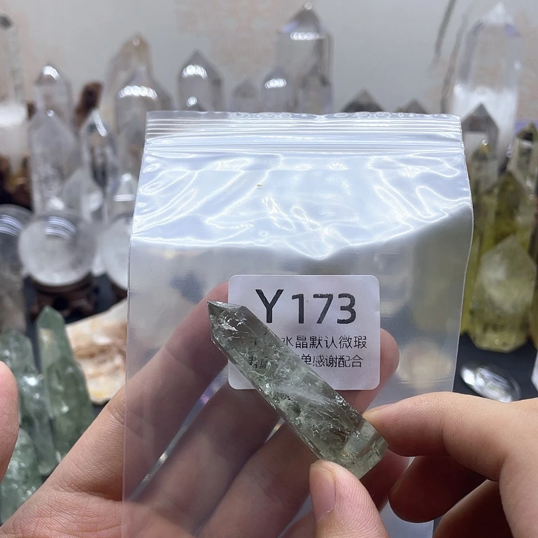 町***町水晶珠宝半成品未镶嵌