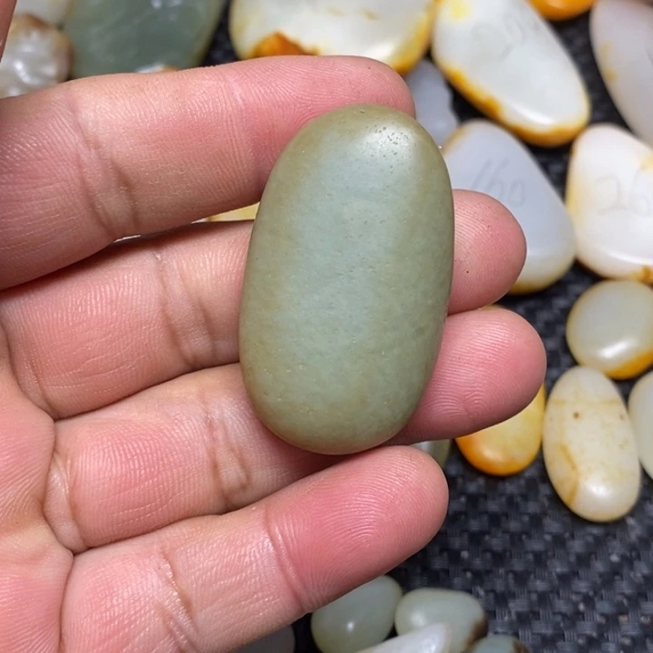 和田玉（白玉）珠宝奇石未镶嵌