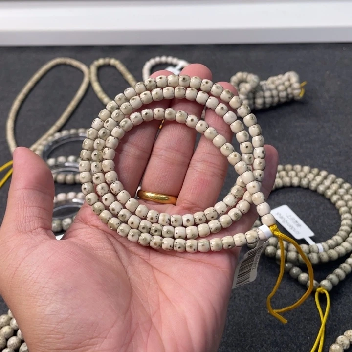 愚***夫星月菩提手串6x5长串ZA051