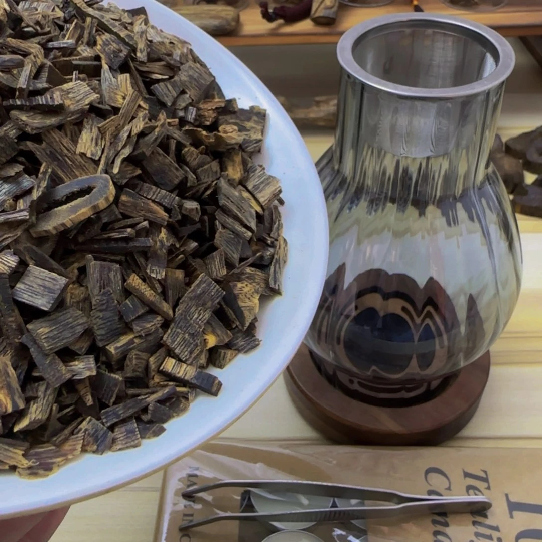 沉香碎屑沉香黑棋高端沉水熏香淳化老料100克送蜡烛炉