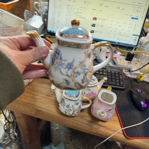 外贸尾单陶瓷餐具，小壶瑕疵款