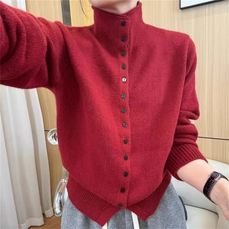 波尔多新品加厚立领百搭纯色新年红针织加厚一排扣开衫女