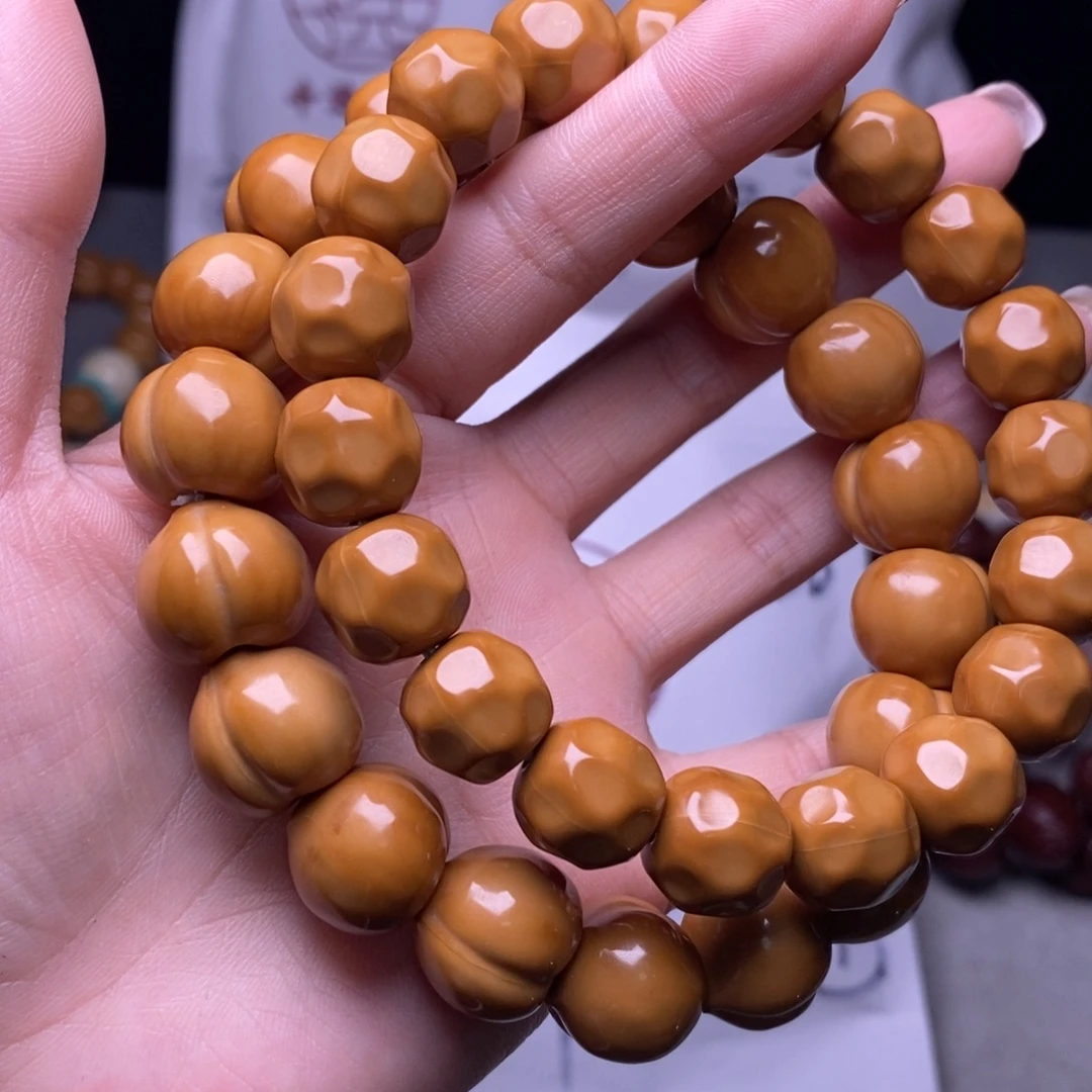 手串猴头核桃屁桃奶酪