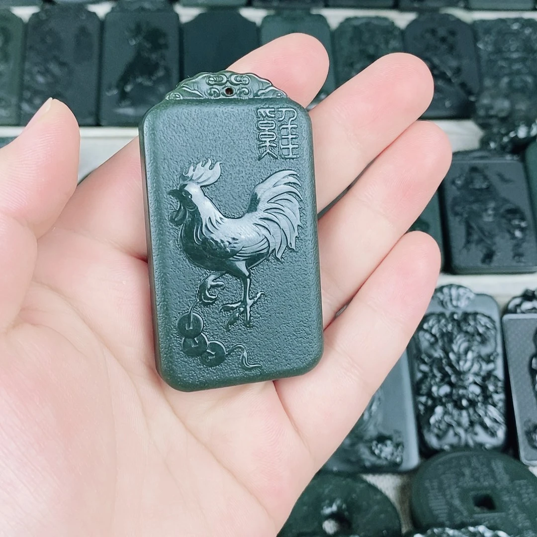 *****颈饰未镶嵌和田玉
