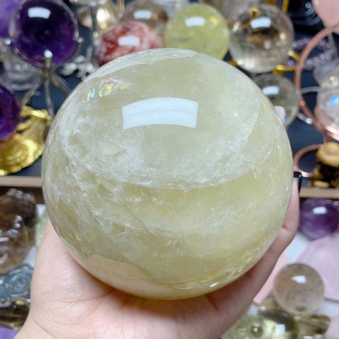 水晶珠宝半成品未镶嵌黄水晶