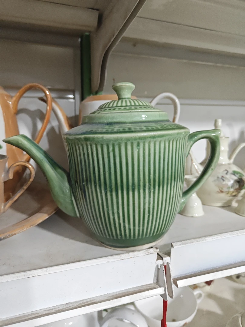 绿茶壶全品，容量800左右