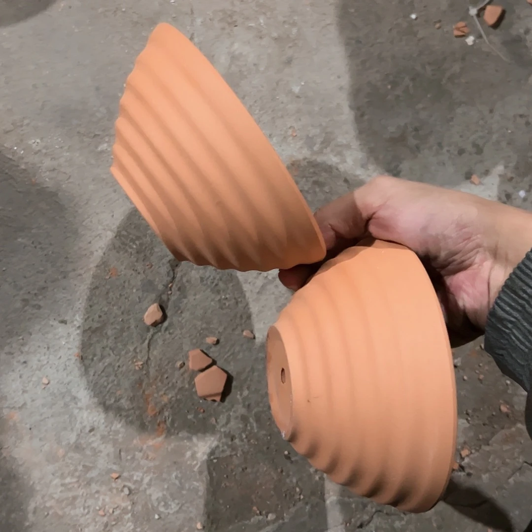 【闪购商品】红陶螺纹盆15口6高2个