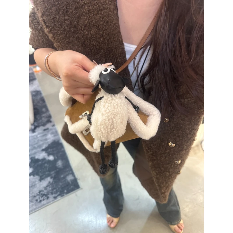 YUSHA/高档白色小羊挂件