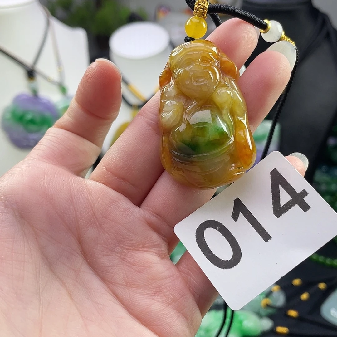 吊坠(赠链)未镶嵌翡翠
