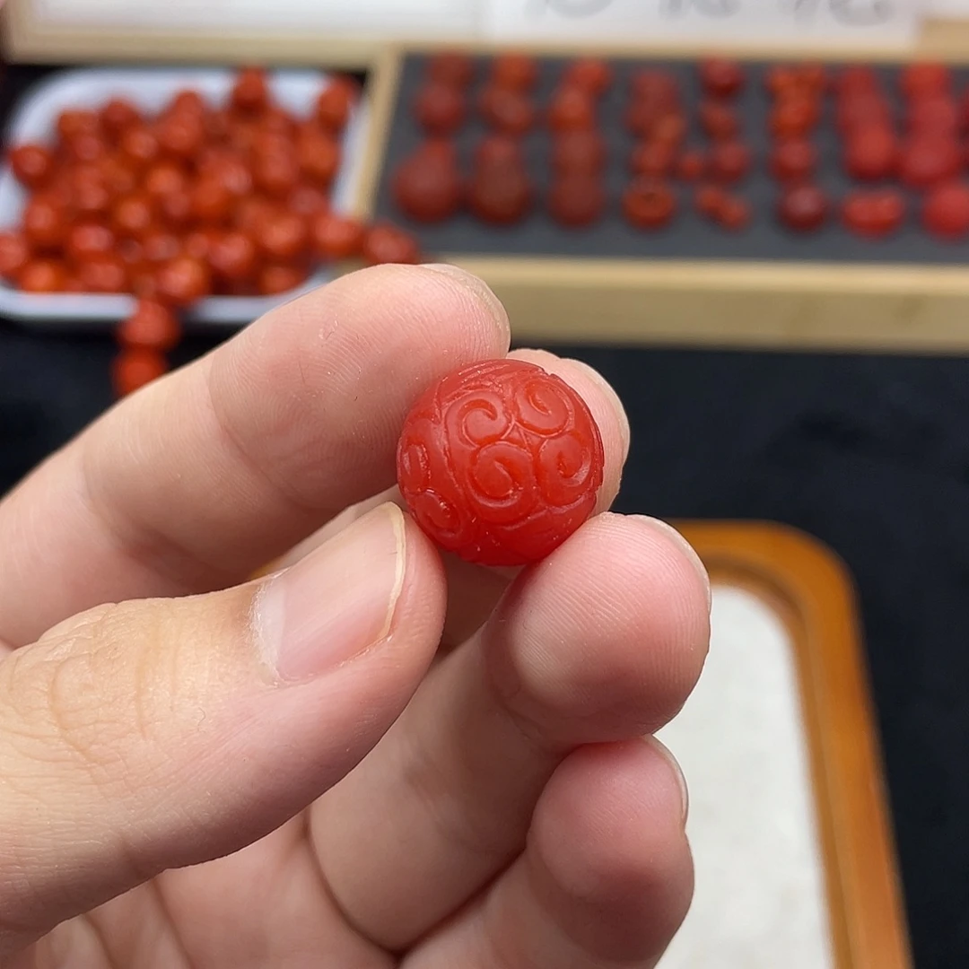 南红玛瑙4号保山樱桃红哑光卡16回纹珠未镶嵌