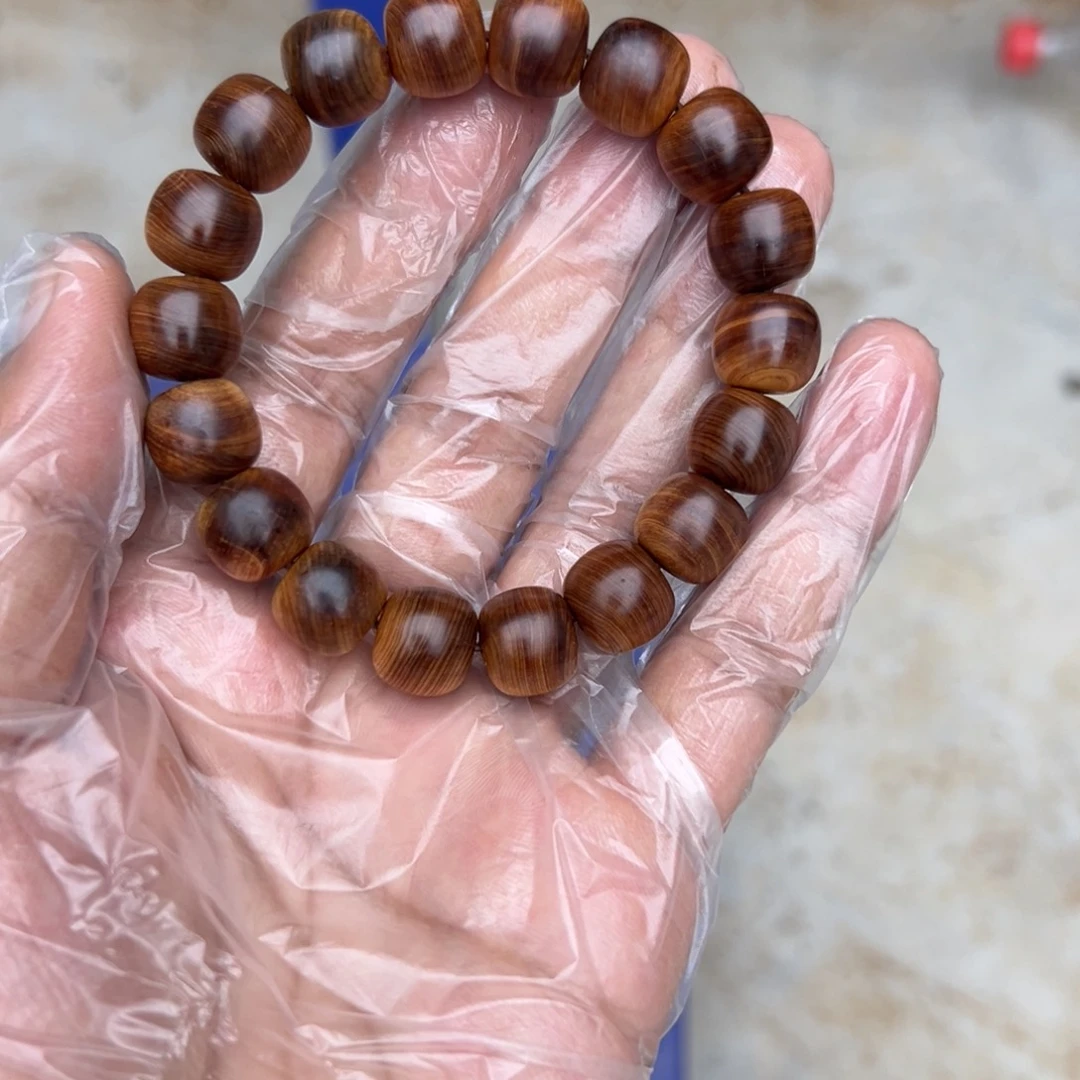 柏木（崖柏）浅*太行陈化瑕疵黑油老型