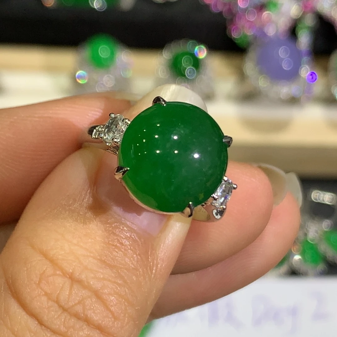 翡翠戒指18K金镶嵌8、