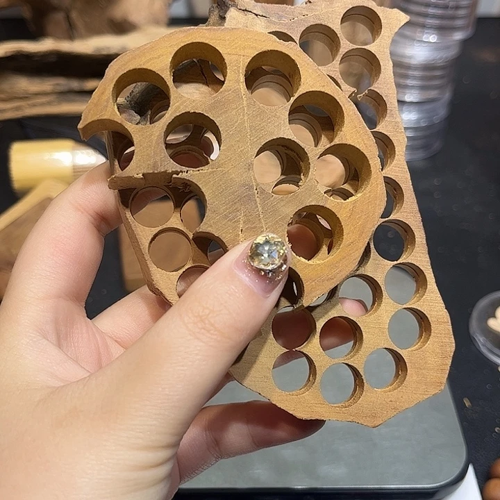 用***2木保真迈索尔碎料