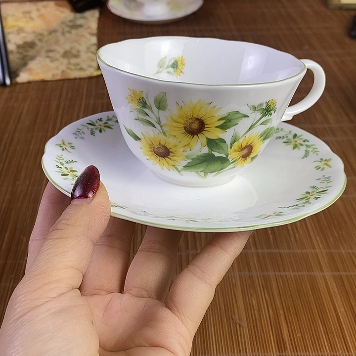 瓷器木器木粉铜铁器花瓶