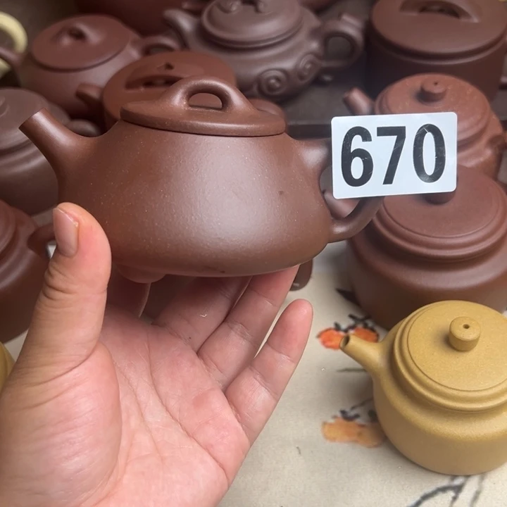 茶壶紫砂低槽清半手工210cc左右瑕疵
