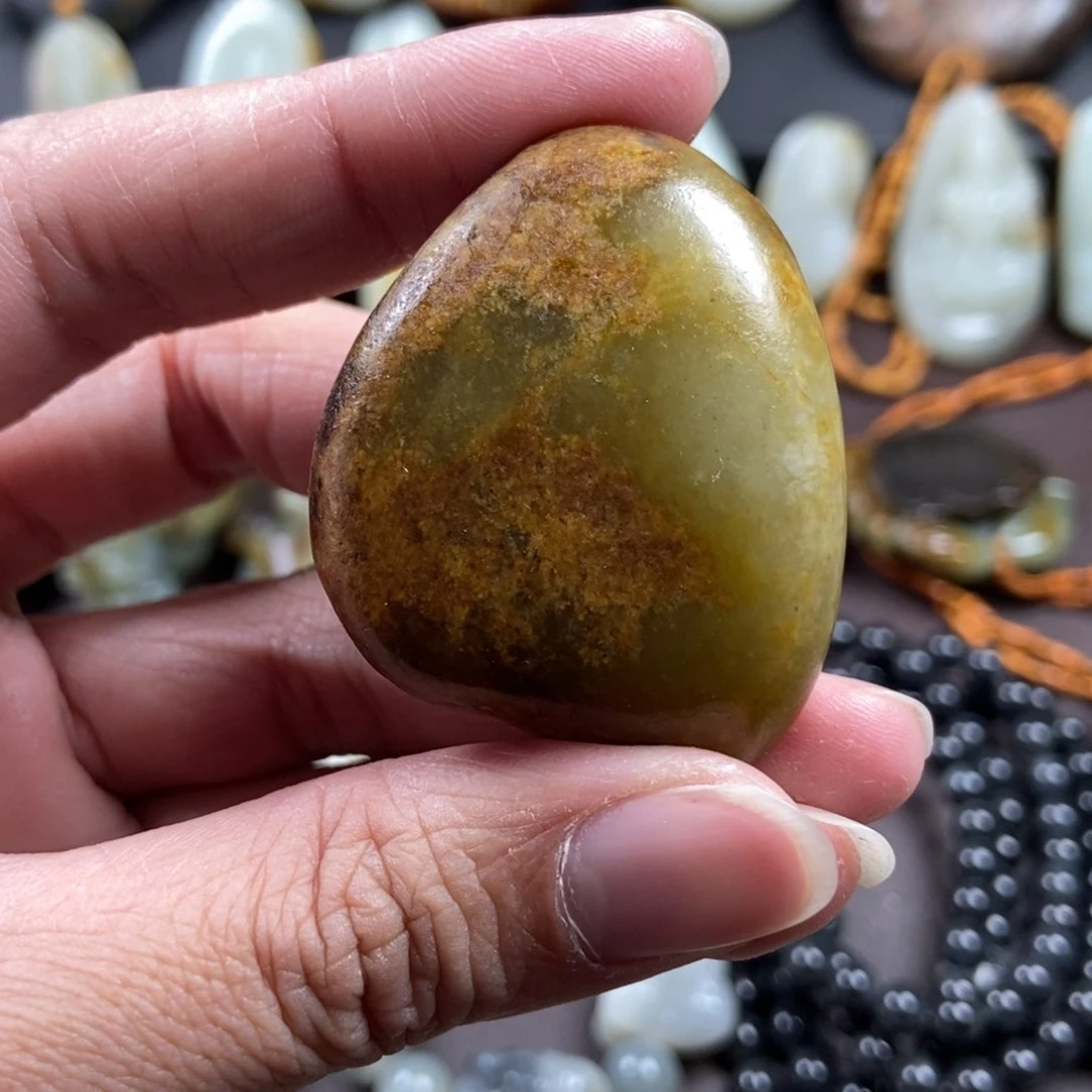 和田玉挂件未镶嵌