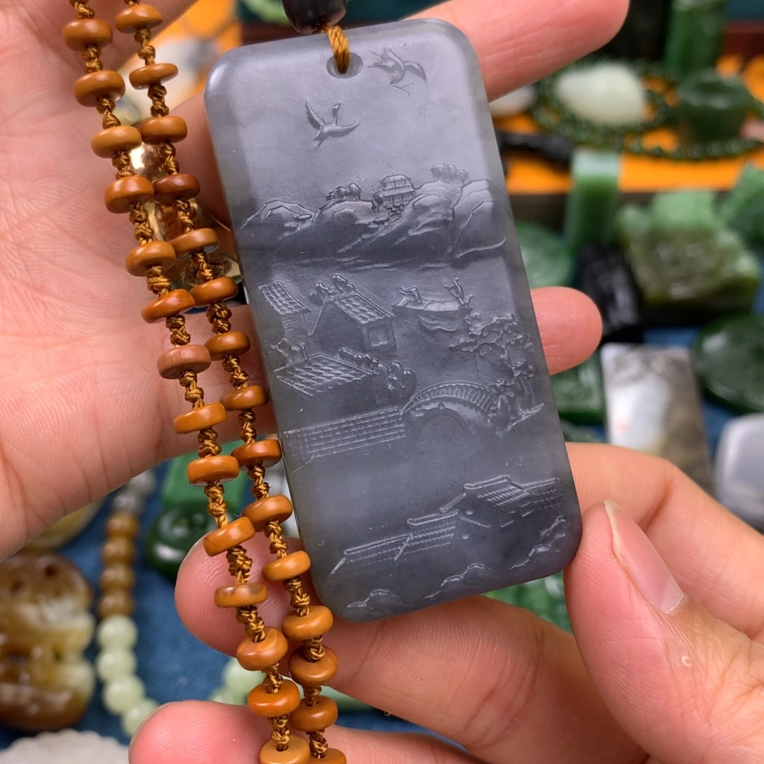 和田玉未镶嵌颈饰