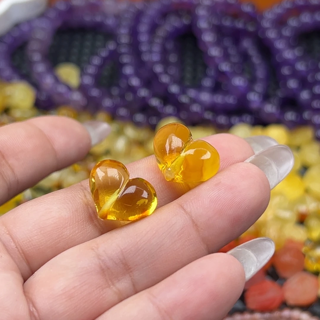 琥珀未镶嵌吊坠(不含链)