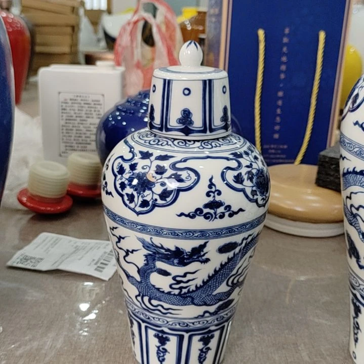 泥塑一斤装龙蓝色青花龙纹