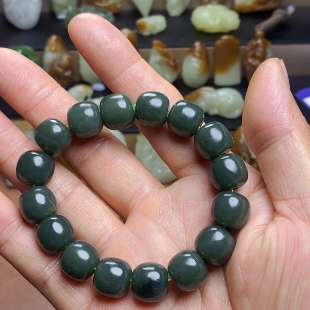 和田玉未镶嵌吊坠(不含链)