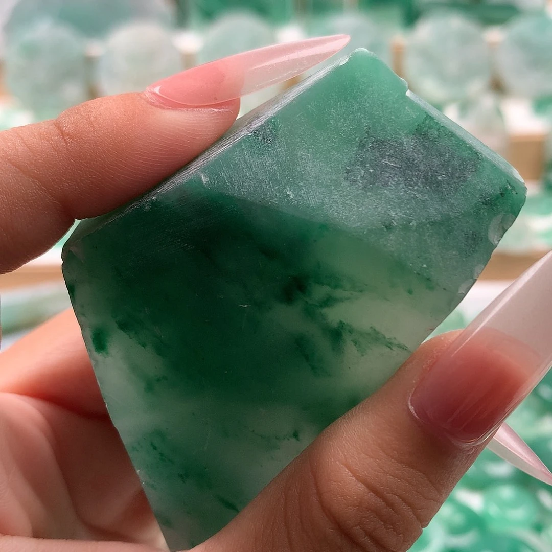 石英质玉未镶嵌珠宝半成品