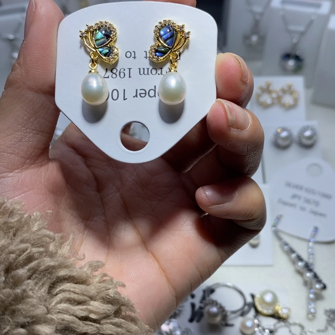 淡水珍珠耳饰未镶嵌