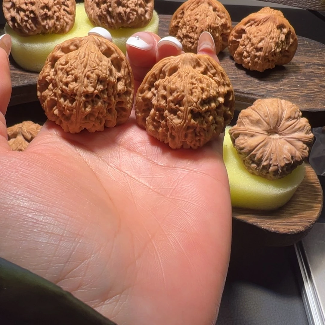 文玩核桃吊坠南疆石40