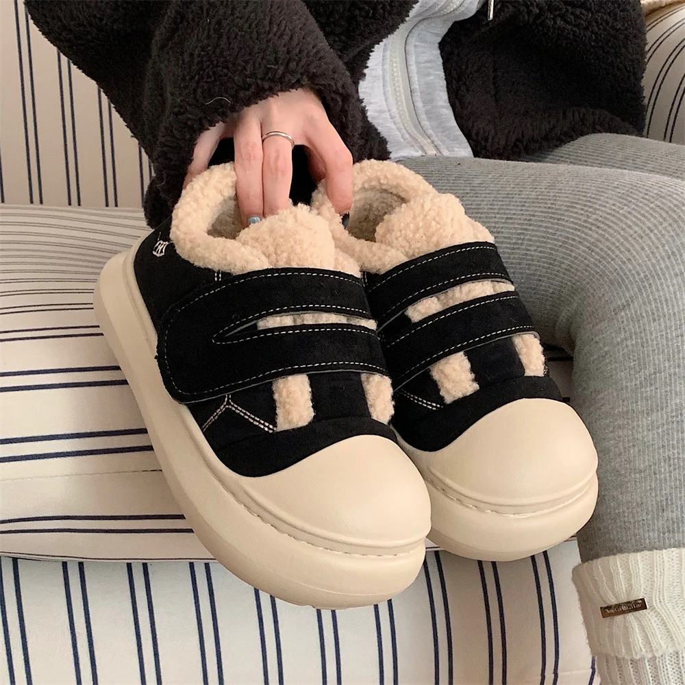 细细条 冬季外穿时尚百搭运动风板鞋女创意魔术贴厚底防滑棉鞋ins