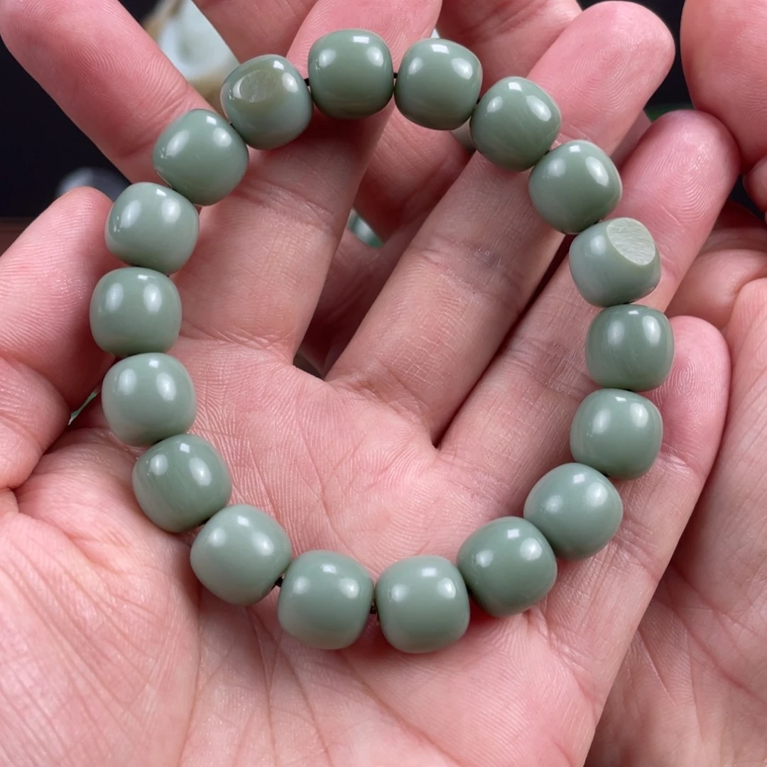 猫***兰和田玉未镶嵌摆件和田玉手串未镶嵌