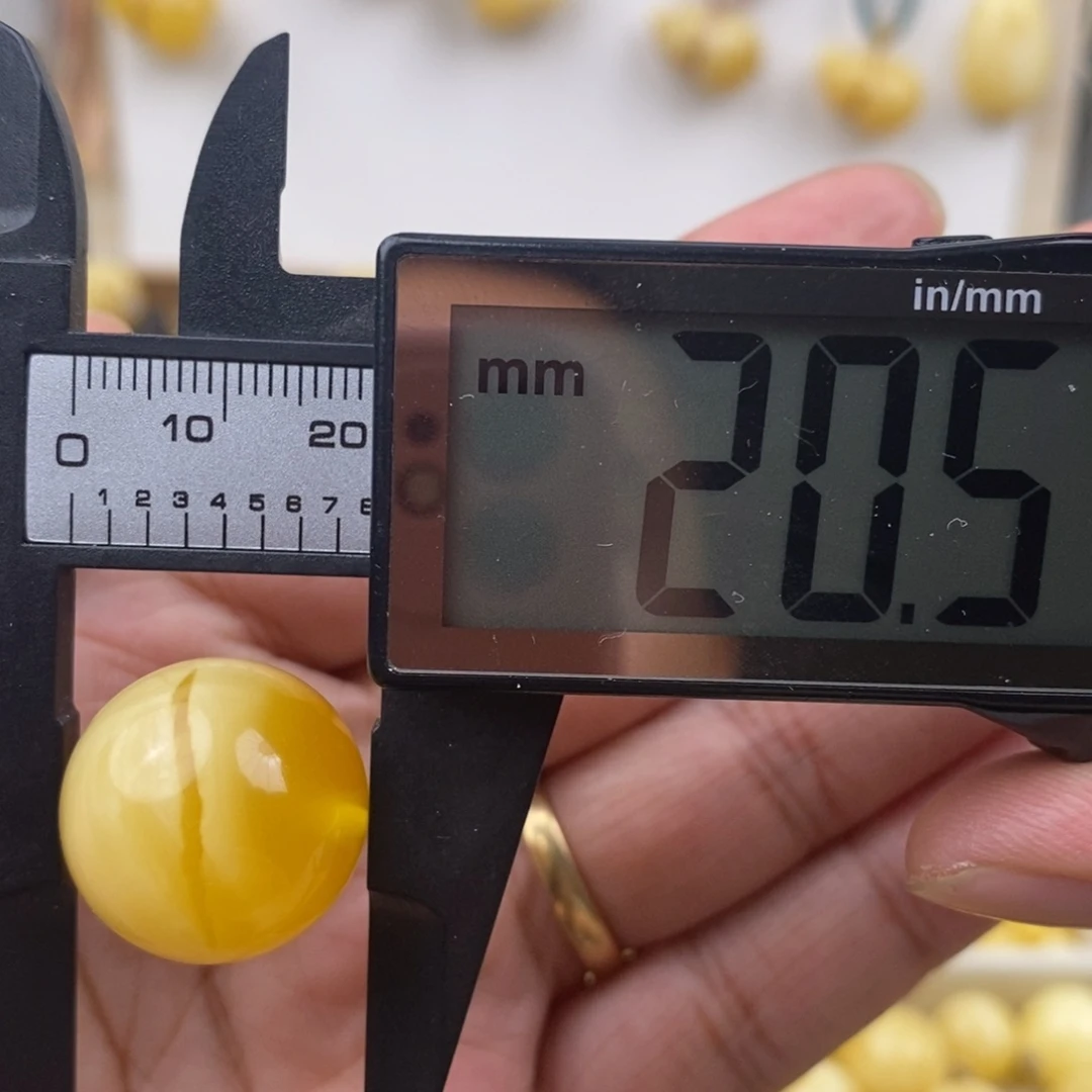 未镶嵌琥珀裸石蜜蜡圆珠