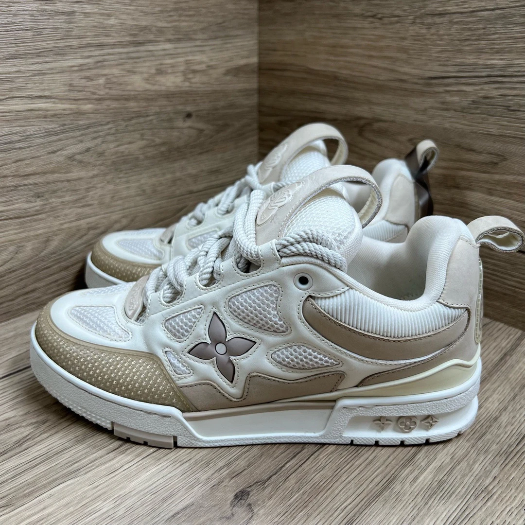 95新 LouisVuitton/路易威登 jp907 101769 灰棕面包鞋 40码