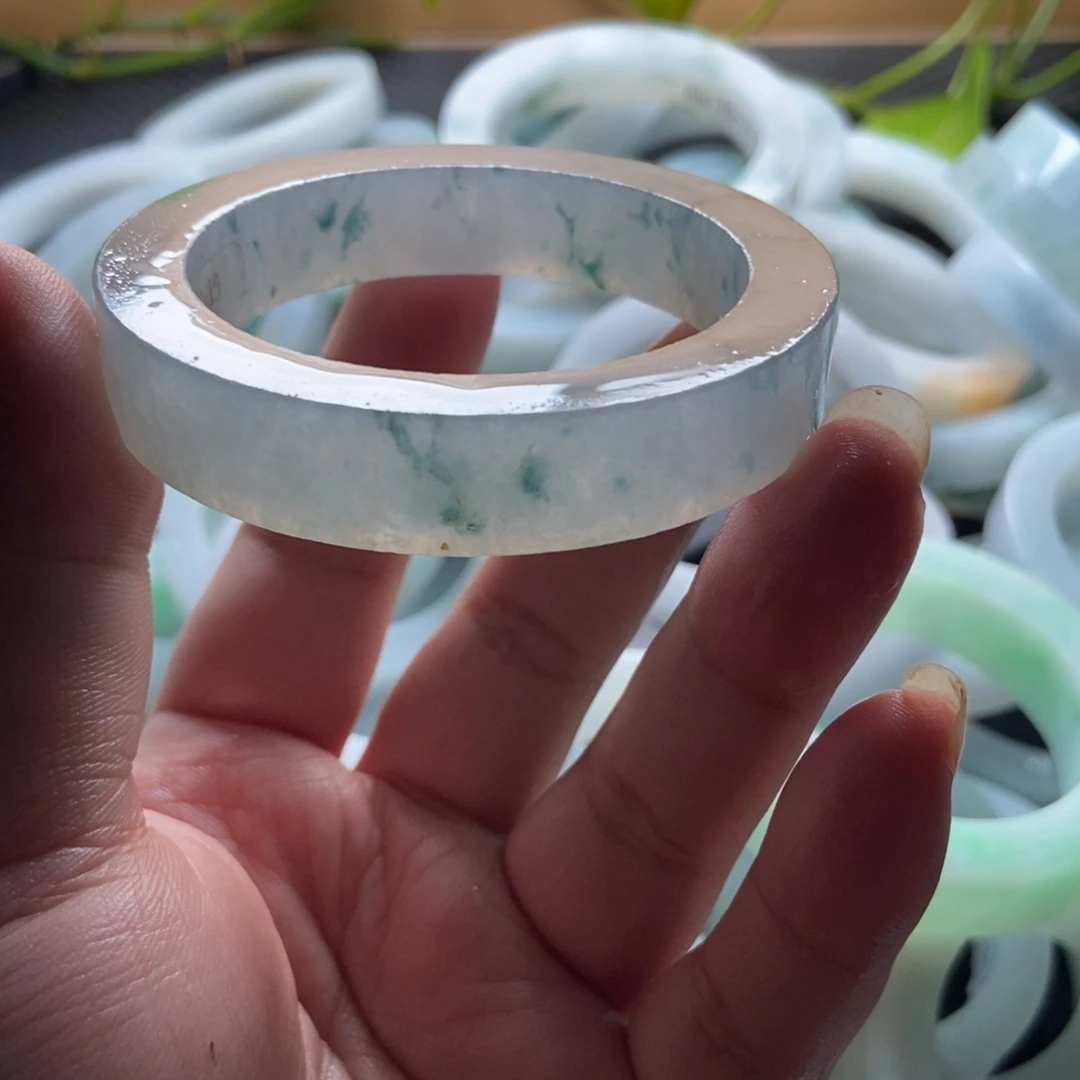 未镶嵌手镯定制翡翠J*D