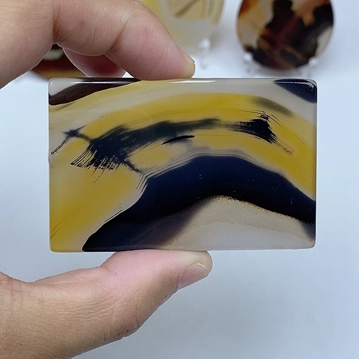 玛瑙/玉髓未镶嵌珠宝半成品