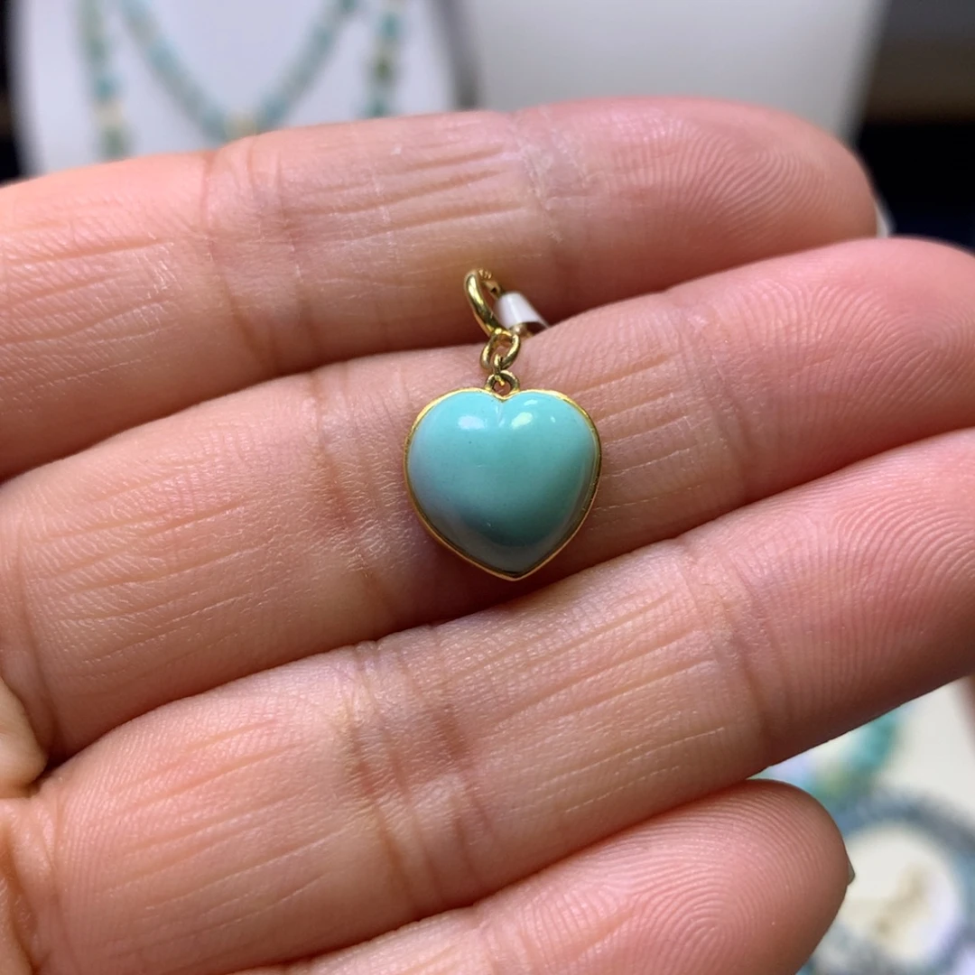 绿松石18K金镶嵌挂件