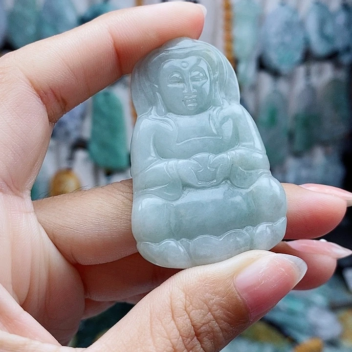 翡翠未镶嵌颈饰翡翠