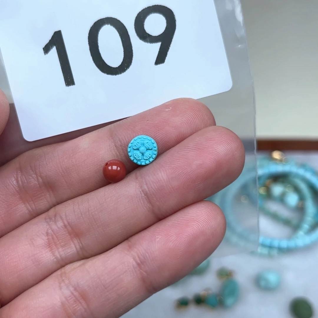 南红玛瑙未镶嵌珠宝奇石
