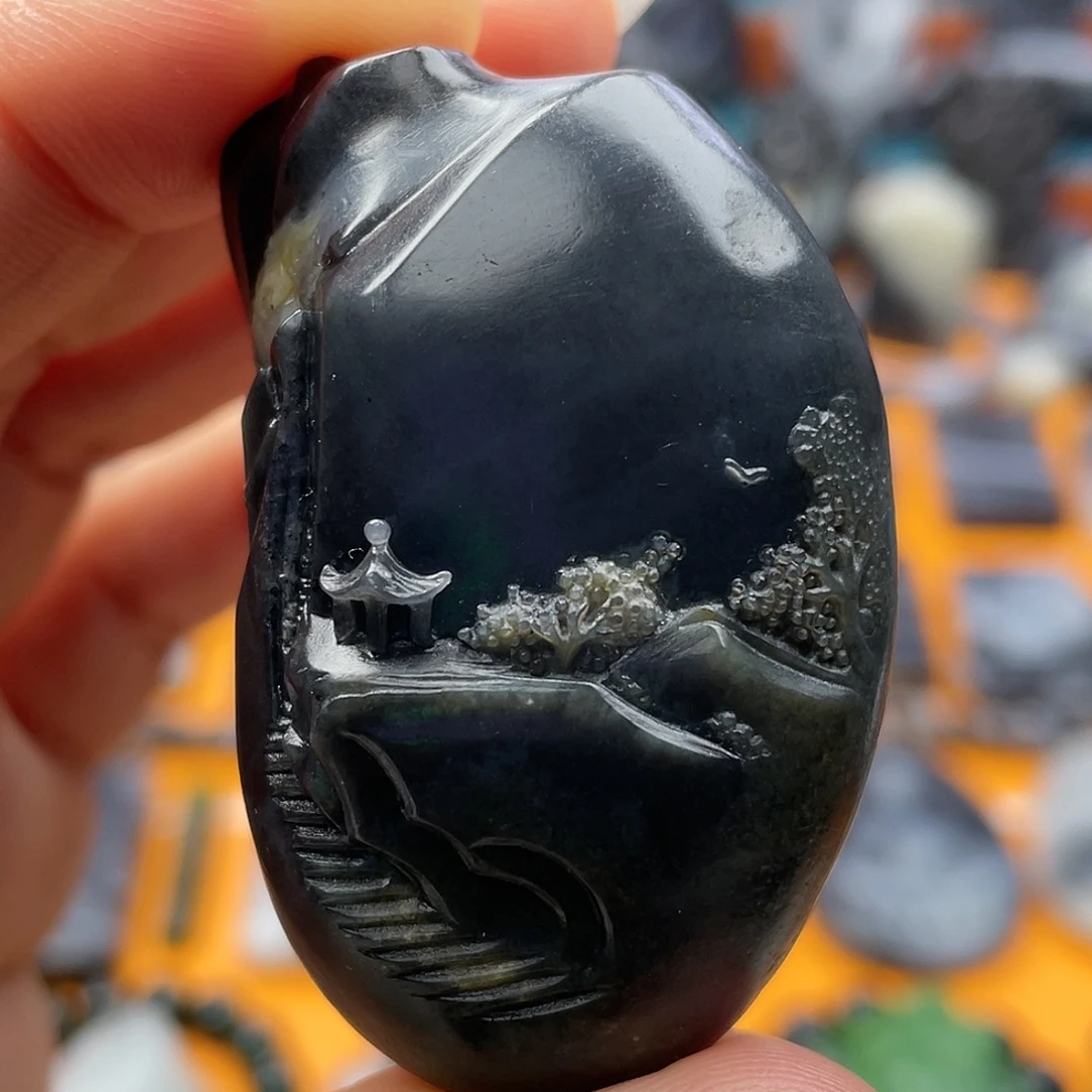 和田玉未镶嵌挂件