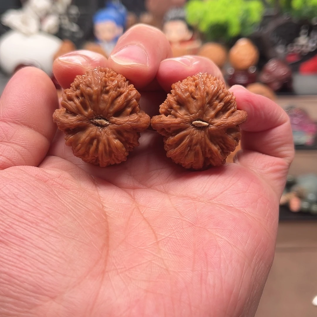 桃核把件塔尖核桃