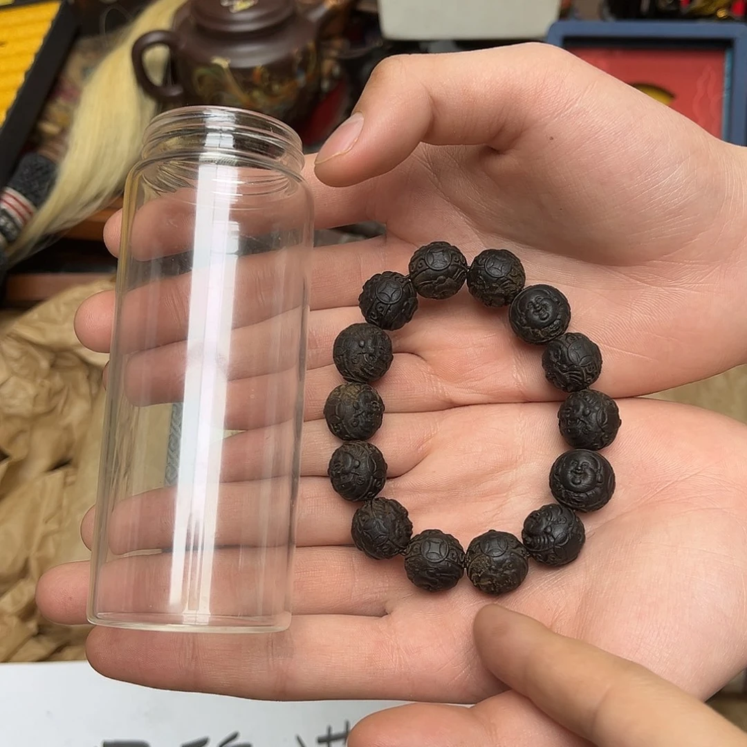 大叶紫檀（黑酸枝木类）